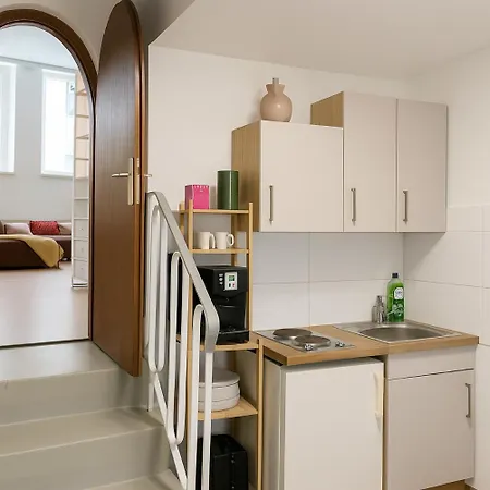 Stadtpark By Awesome Lägenhetshotell