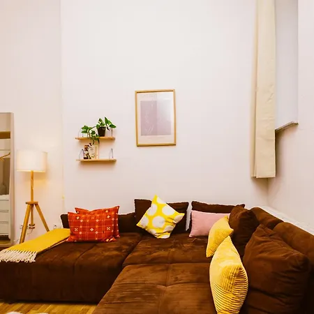 Stadtpark By Awesome 3*