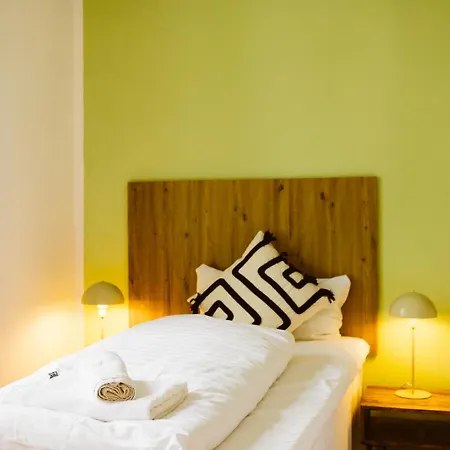 Stadtpark By Awesome