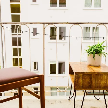 Stadtpark By Awesome 3*