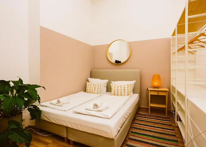 Stadtpark By Awesome 3*